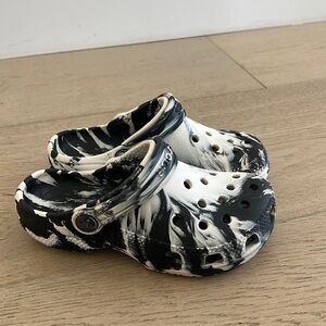 KIDS' CLASSIC MARBLED CLOG